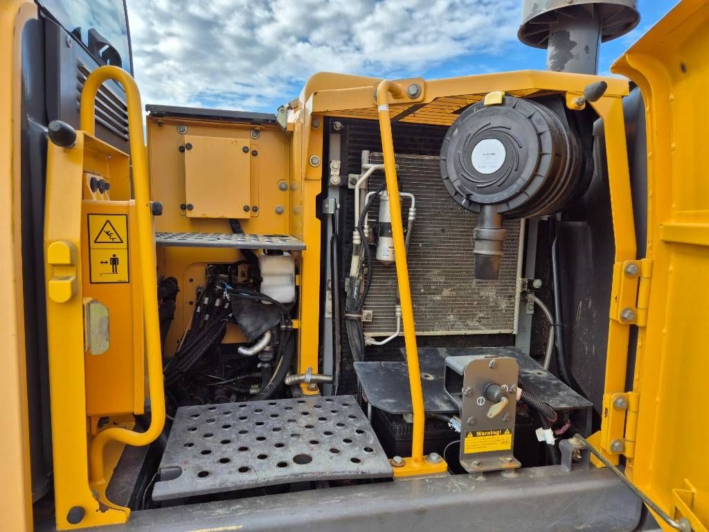 volvo-ec-140-c-l,1eda7901.jpg
