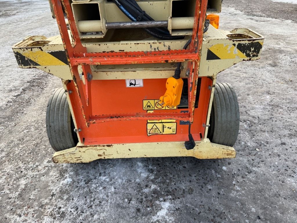 jlg-6-rs,3cab2b8d.jpg