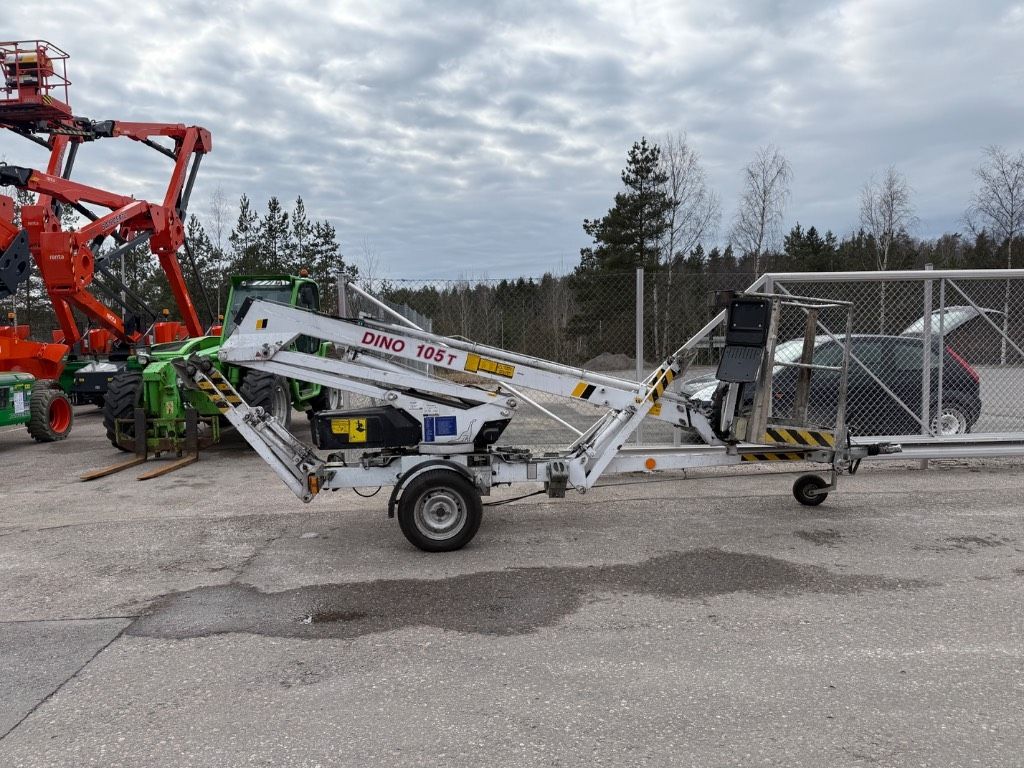 dino-105t,2a206959.jpg