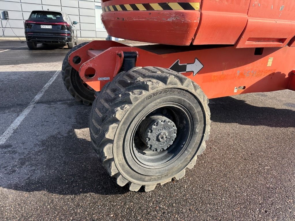 jlg-800-aj,f536591d.jpg