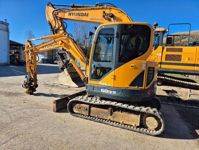 Hyundai R 60 CR-9