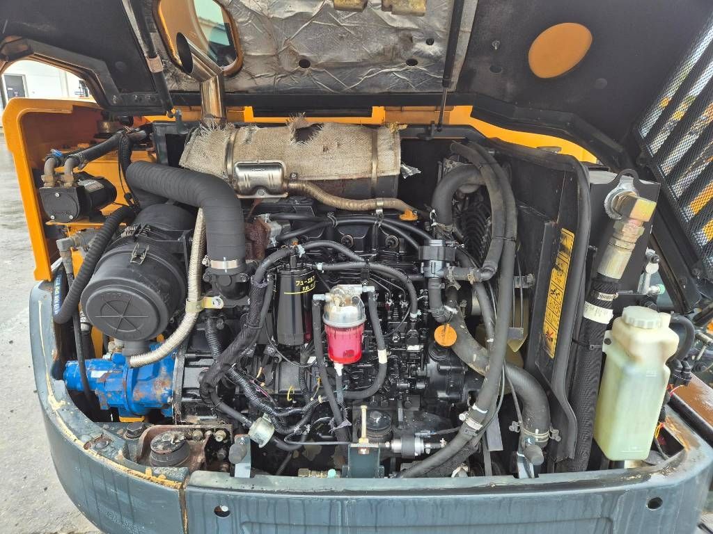 hyundai-r-60-cr-9,2563cdee.jpg
