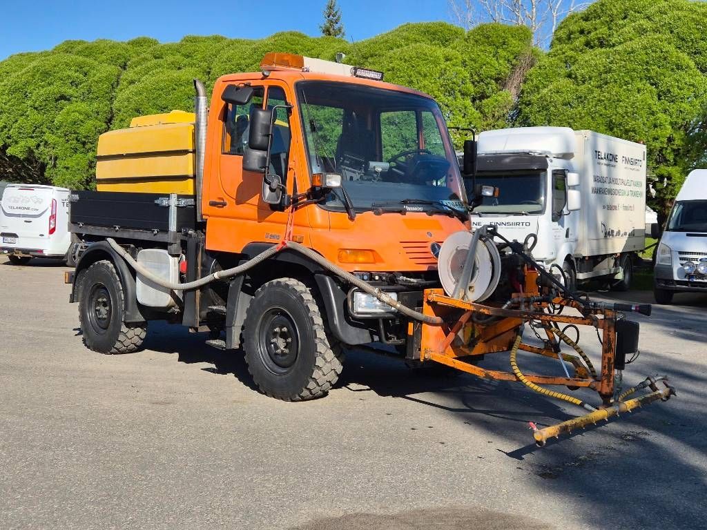 unimog-u-300,ed148f7d.jpg