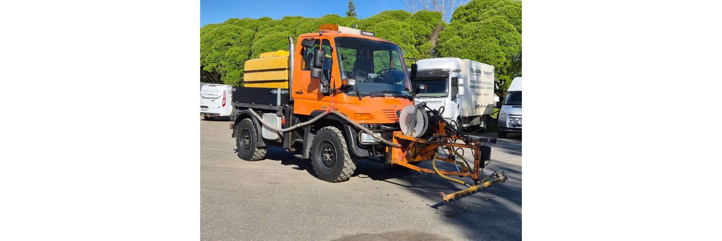 unimog-u-300,ed148f7d.jpg