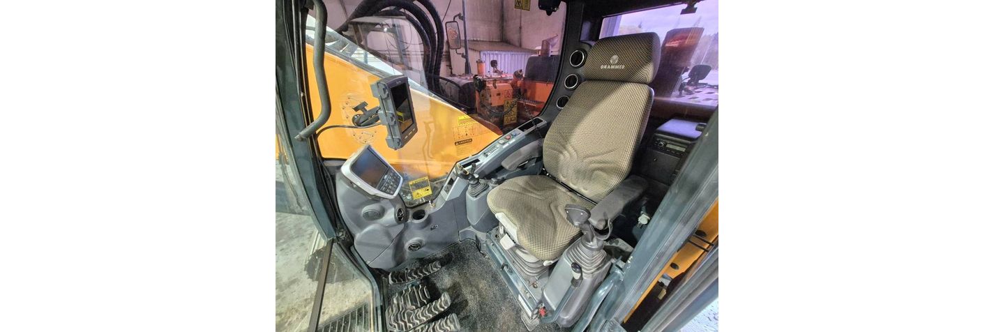 hyundai-hx-235-lcr,9e3e7cfe.jpg