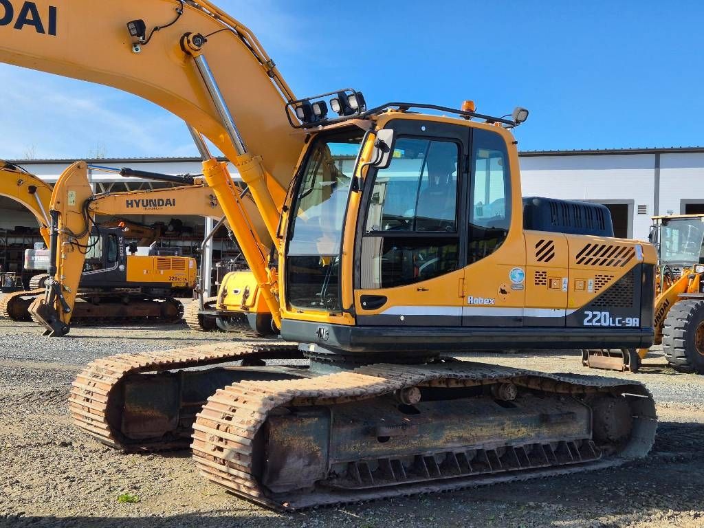 hyundai-r-220-lc-9a,be15dd32.jpg