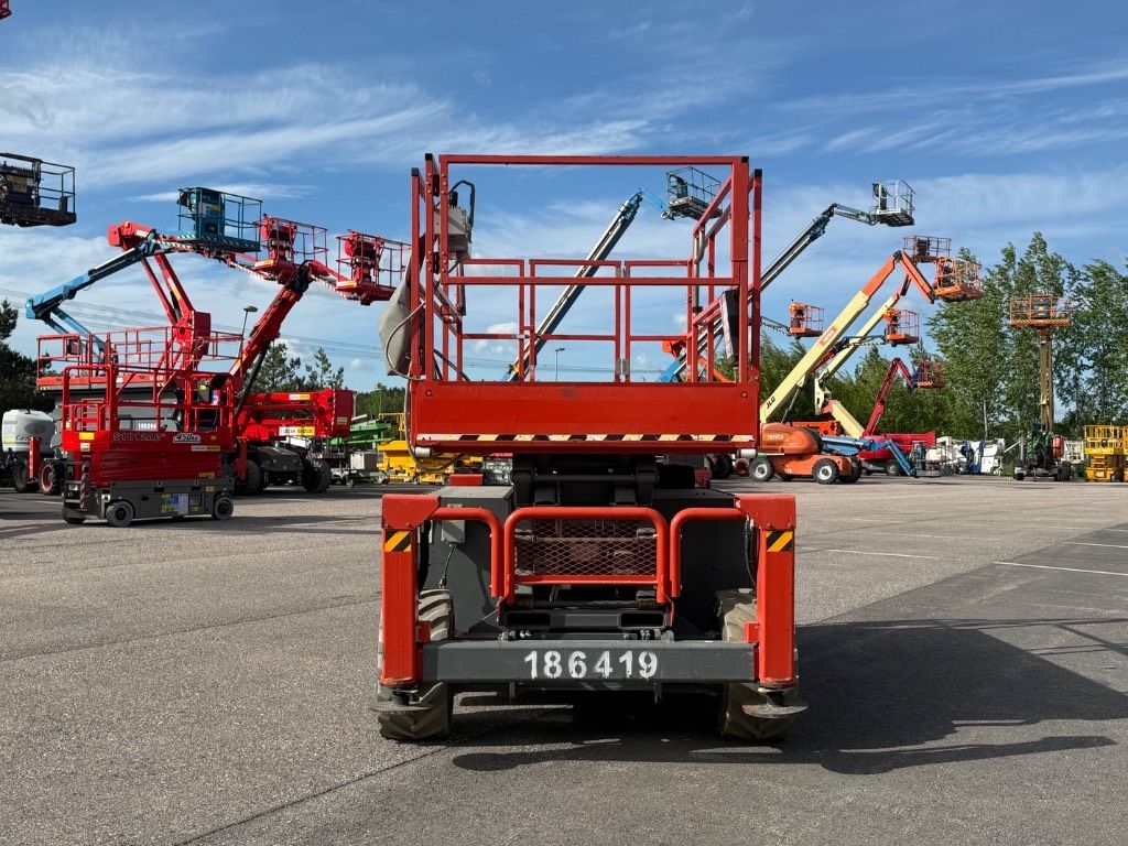 skyjack-sj-6832-rte,4b677192.jpg