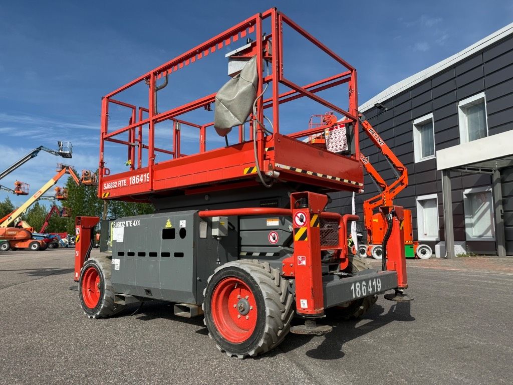 skyjack-sj-6832-rte,dffe57fb.jpg