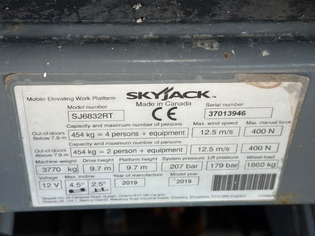 skyjack-sj-6832-rt,48a681dd.jpg