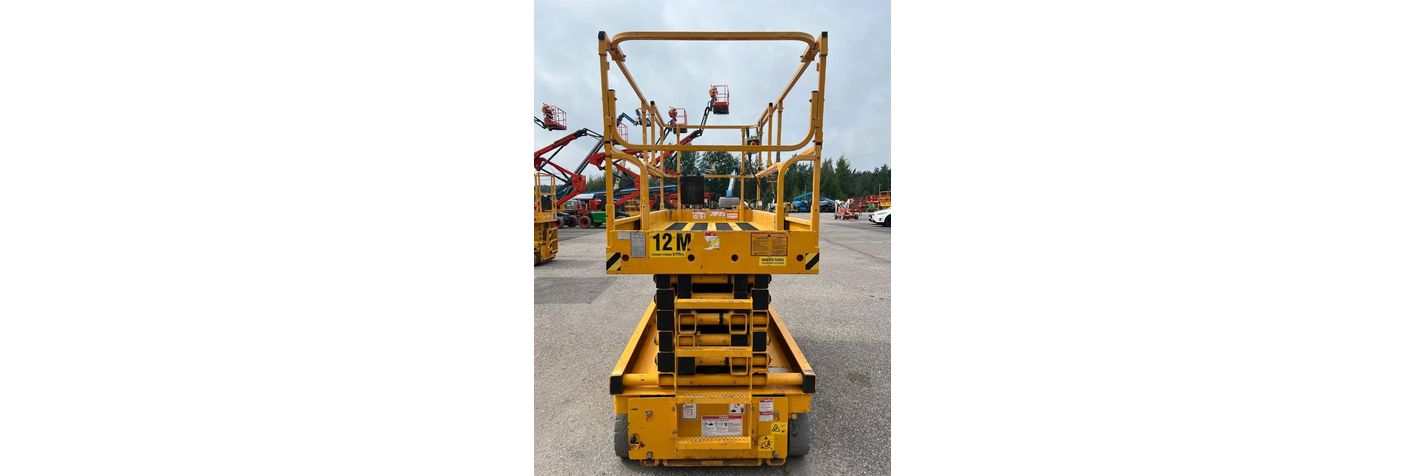 haulotte-compact-14,1a43829e.jpg