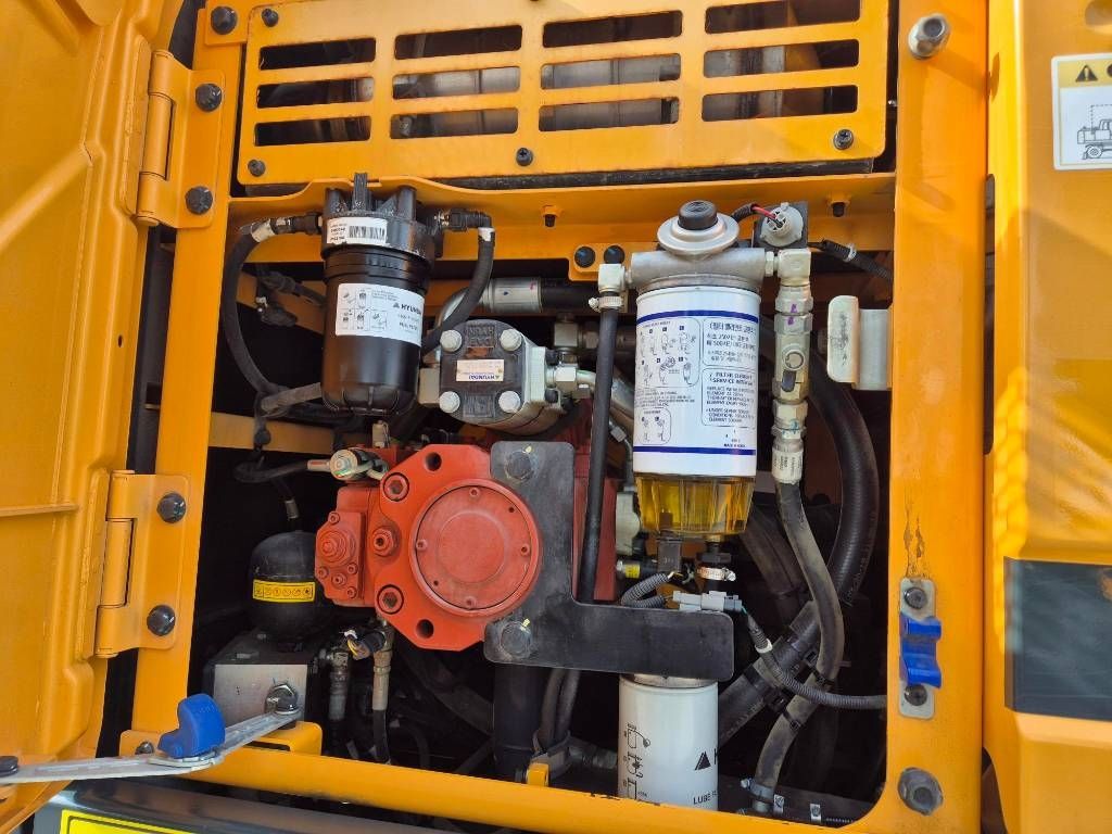 hyundai-hw-140,140a03ed.jpg