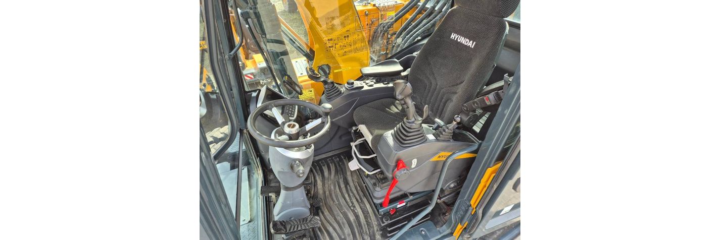 hyundai-hw-140,b128a505.jpg