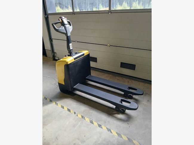 Hyundai 15 EP