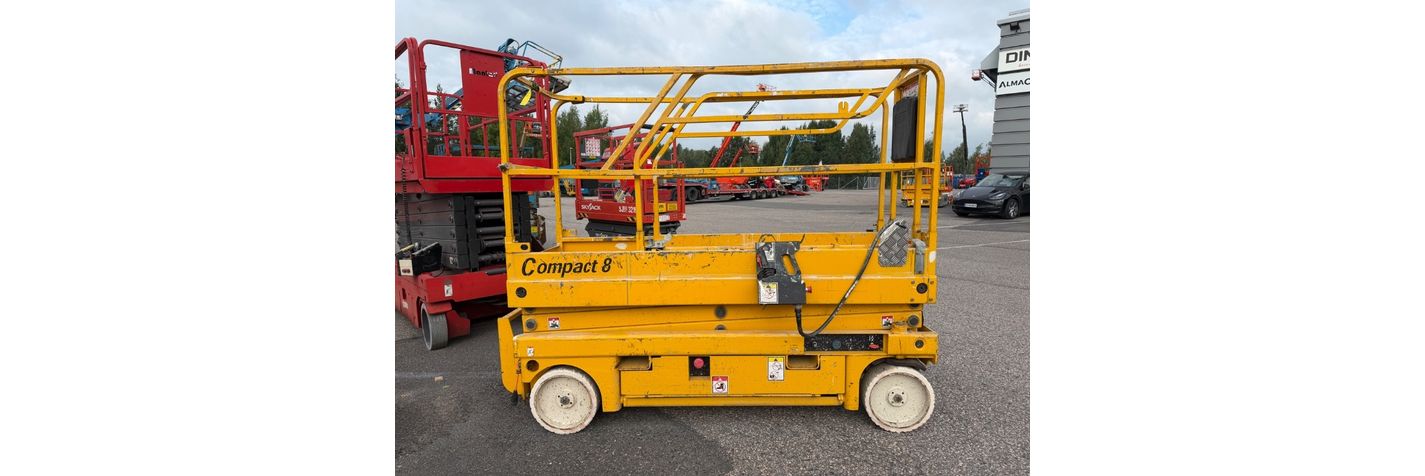 haulotte-compact-8,1070e76e.jpg