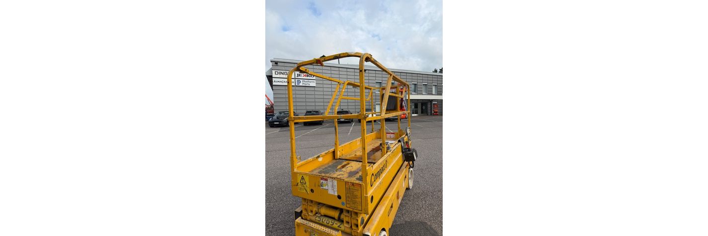 haulotte-compact-8,7a4ba247.jpg