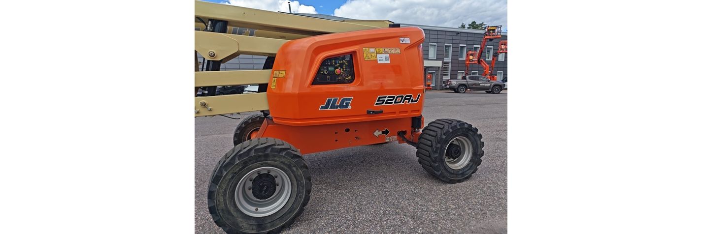 jlg-520-aj,2a0d8f31.jpg