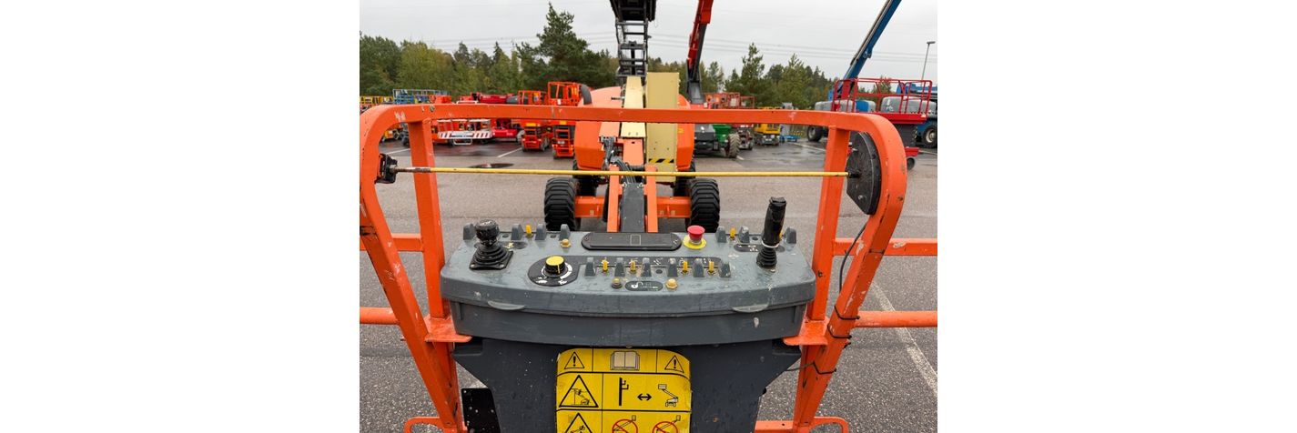 jlg-520-aj,94113d27.jpg