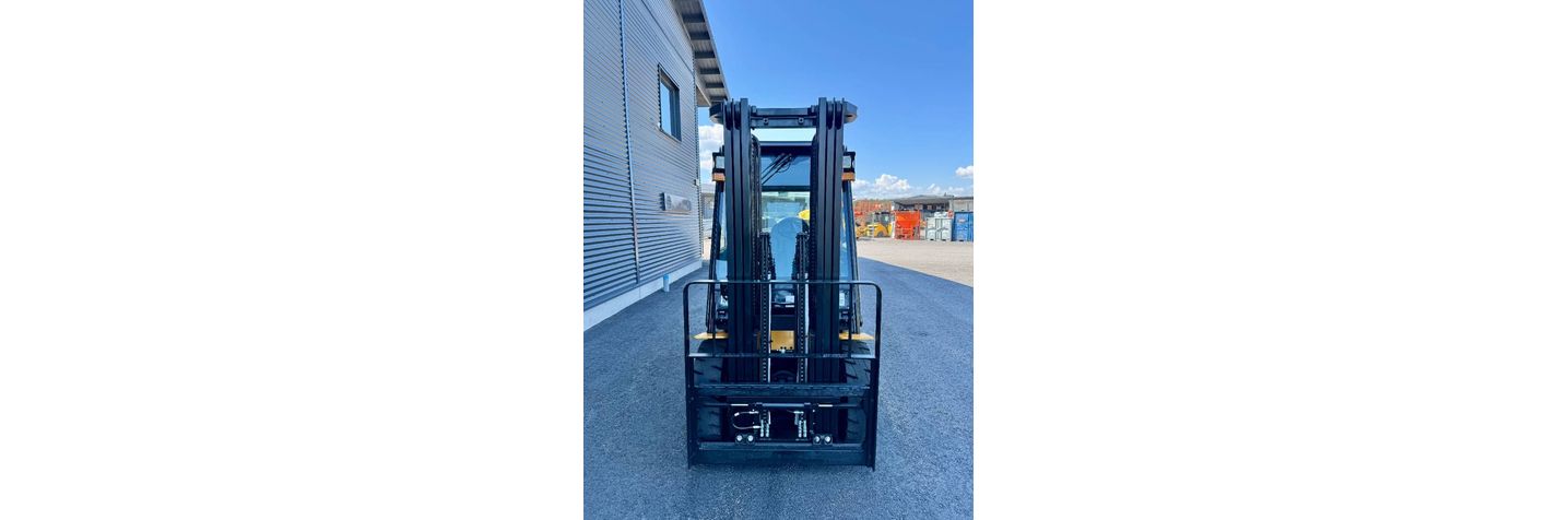 hyundai-35dn-9v,6fbdbfce.jpg