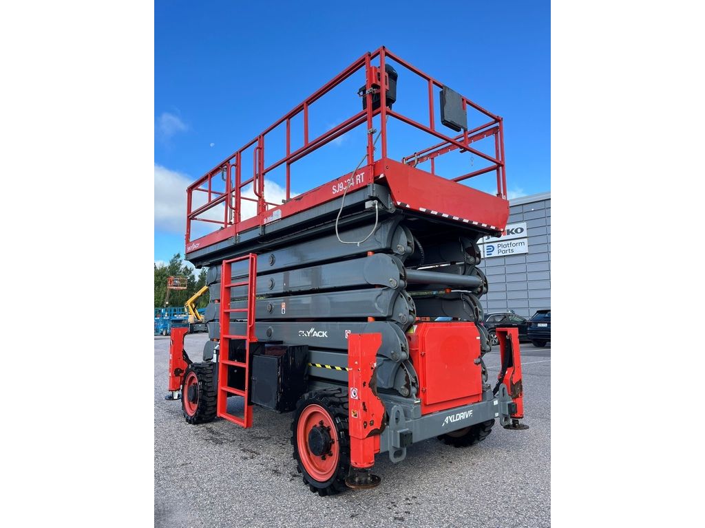skyjack-sj-9664-rt,74114ce5.jpg