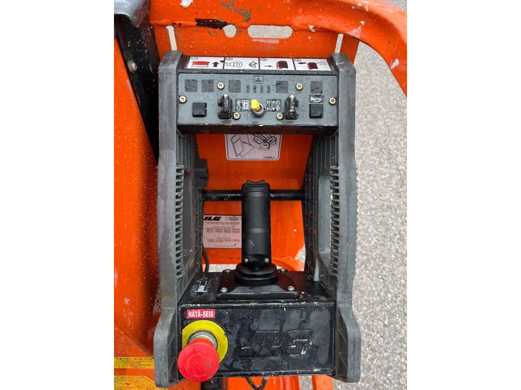 jlg-1230-es,41753844.jpg