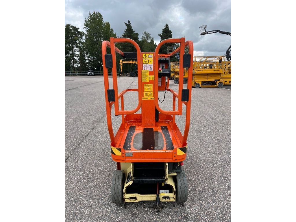 jlg-1230-es,d49c47a4.jpg