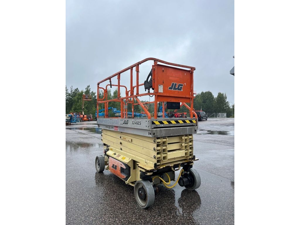 jlg-3246-es,9143fd33.jpg