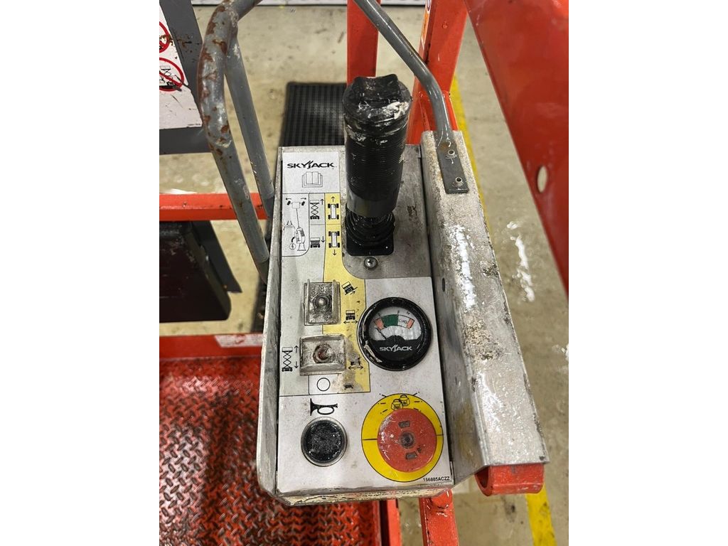 skyjack-sj-3219-e,38b86a5a.jpg