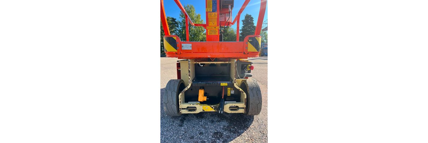 jlg-1230-es,83acddef.jpg