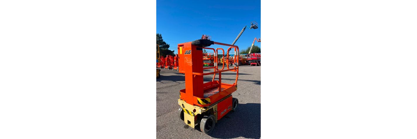 jlg-1230-es,88ed77c5.jpg
