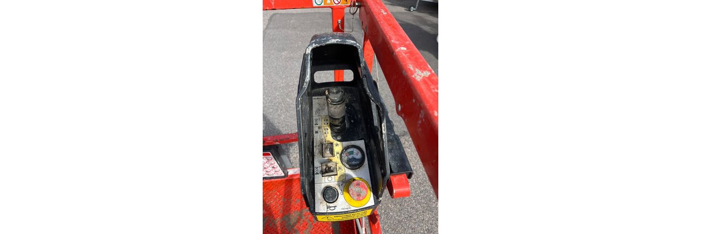 jlg-1230-es,8bb77aa0.jpg