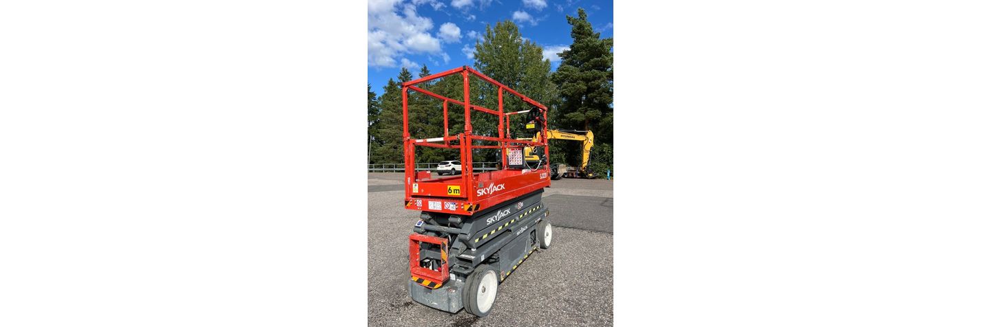 skyjack-sj-3220,01bf683f.jpg