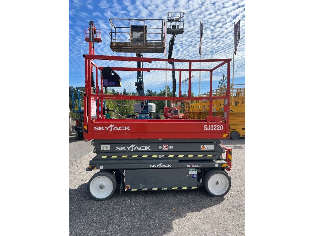 skyjack-sj-3220,ca81263c.jpg