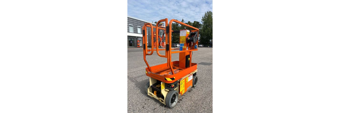 jlg-1230-es,79c82391.jpg