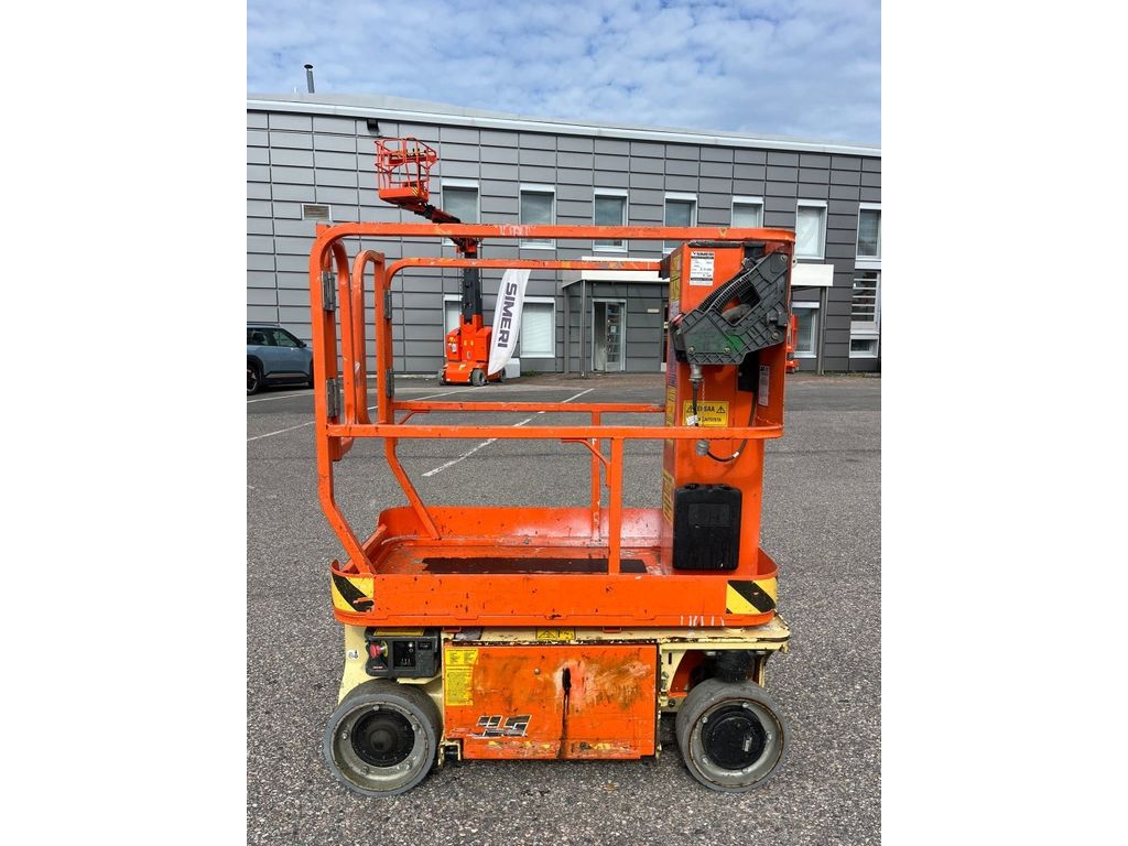 jlg-1230-es,56887b56.jpg