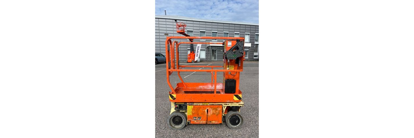 jlg-1230-es,56887b56.jpg