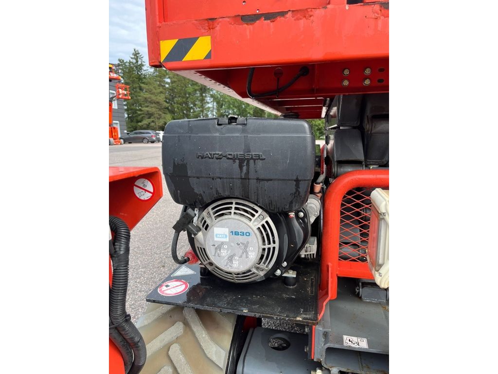 skyjack-sj-6832-rte,5ee47bc6.jpg