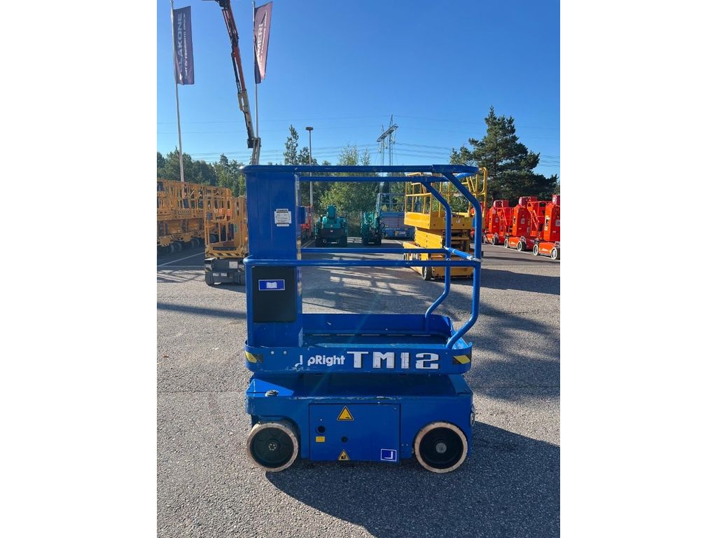 upright-tm12,0d433521.jpg