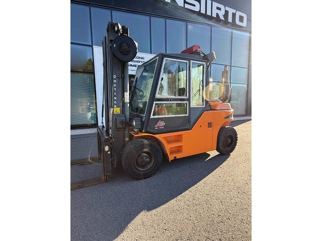 dantruck-9660-dd,cba4c204.jpg