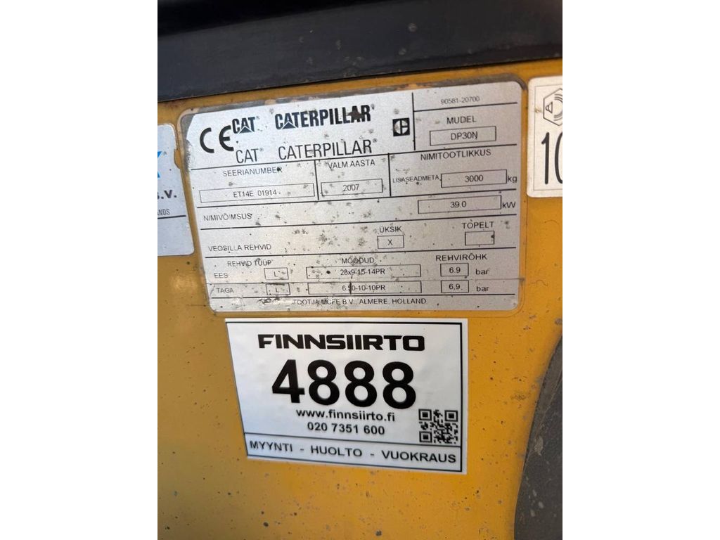cat-dp-30-n,0f0d0d66.jpg