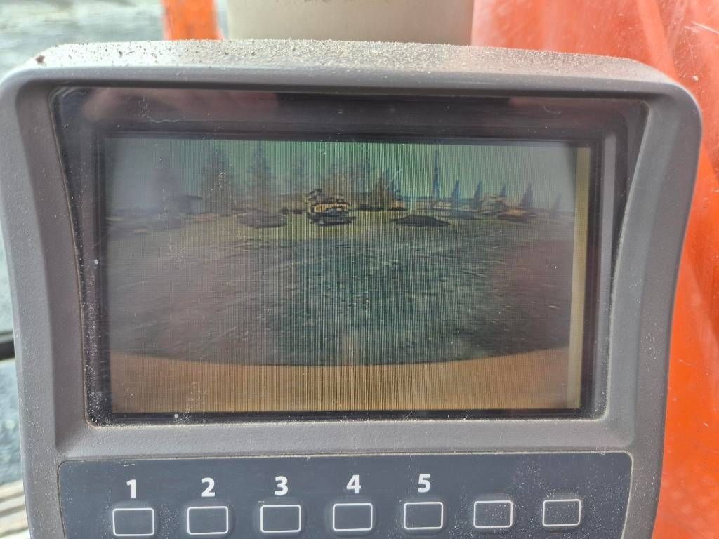 hitachi-zx-350-lc-3,9711f15c.jpg
