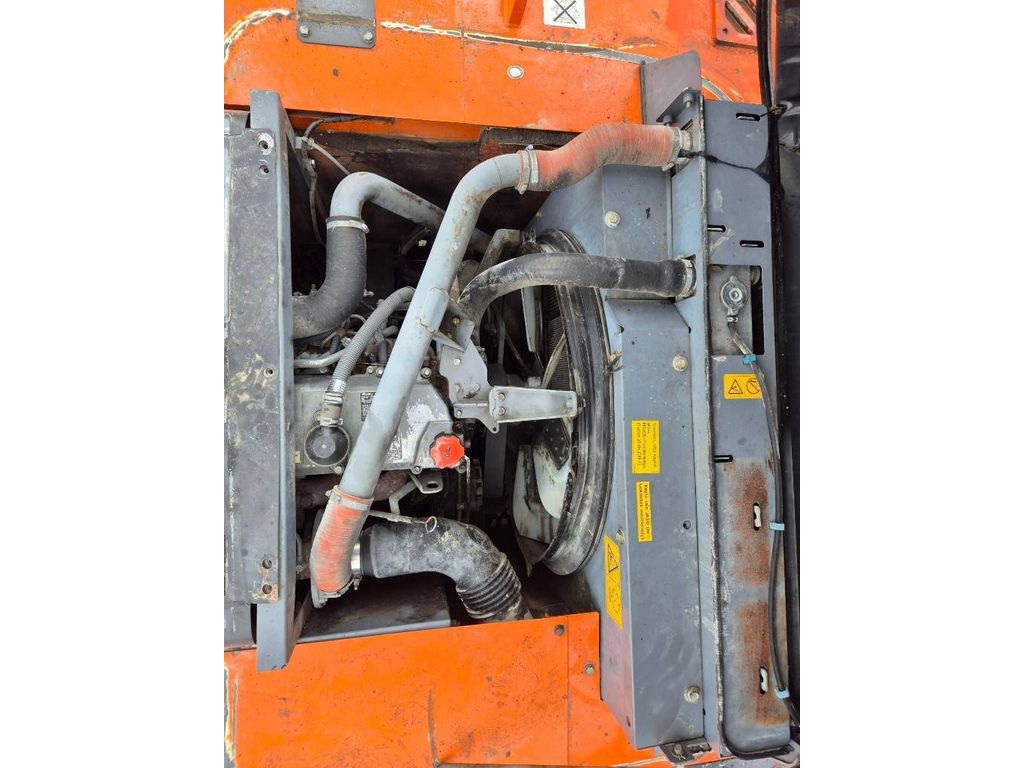 hitachi-zx-350-lc-3,1b6306db.jpg