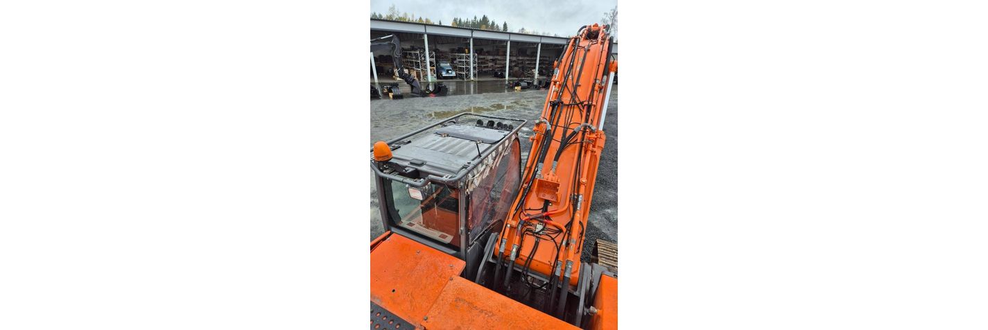 hitachi-zx-350-lc-3,bf1fe906.jpg