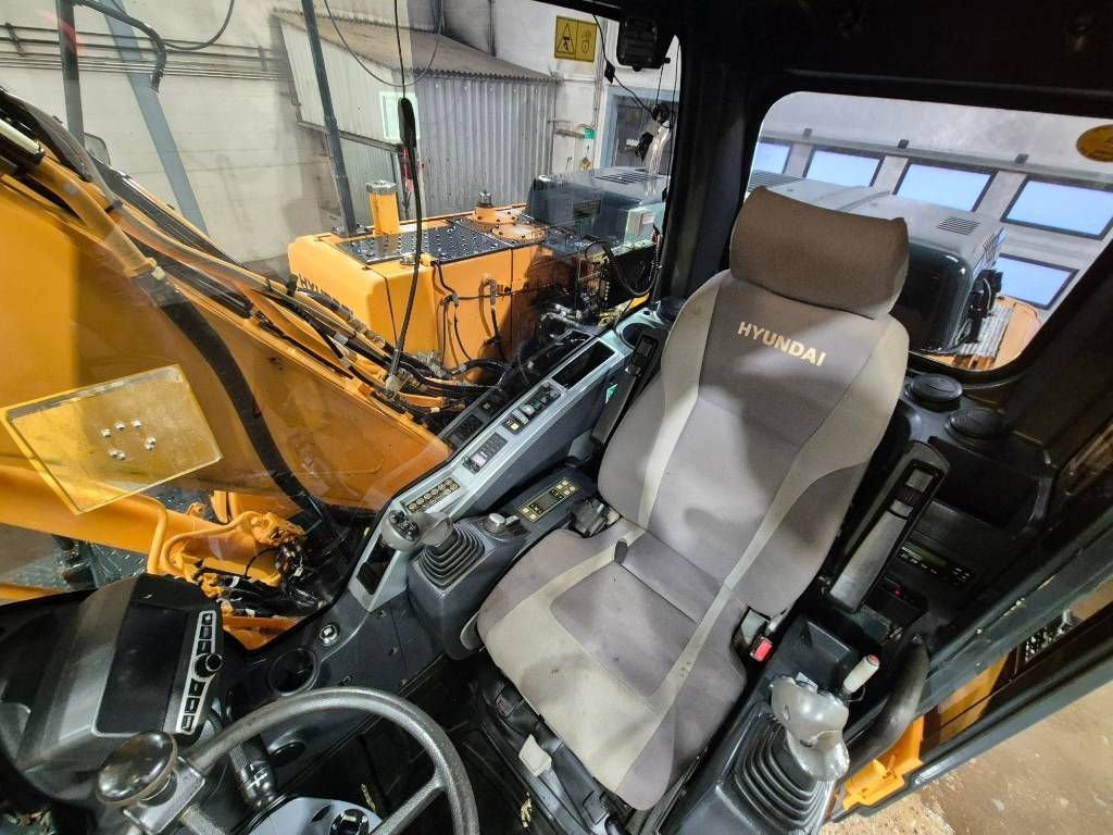 hyundai-r-140-w-9a,2deea403.jpg