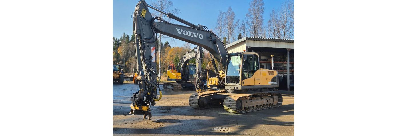 volvo-ec210cl,f1a14625.jpg