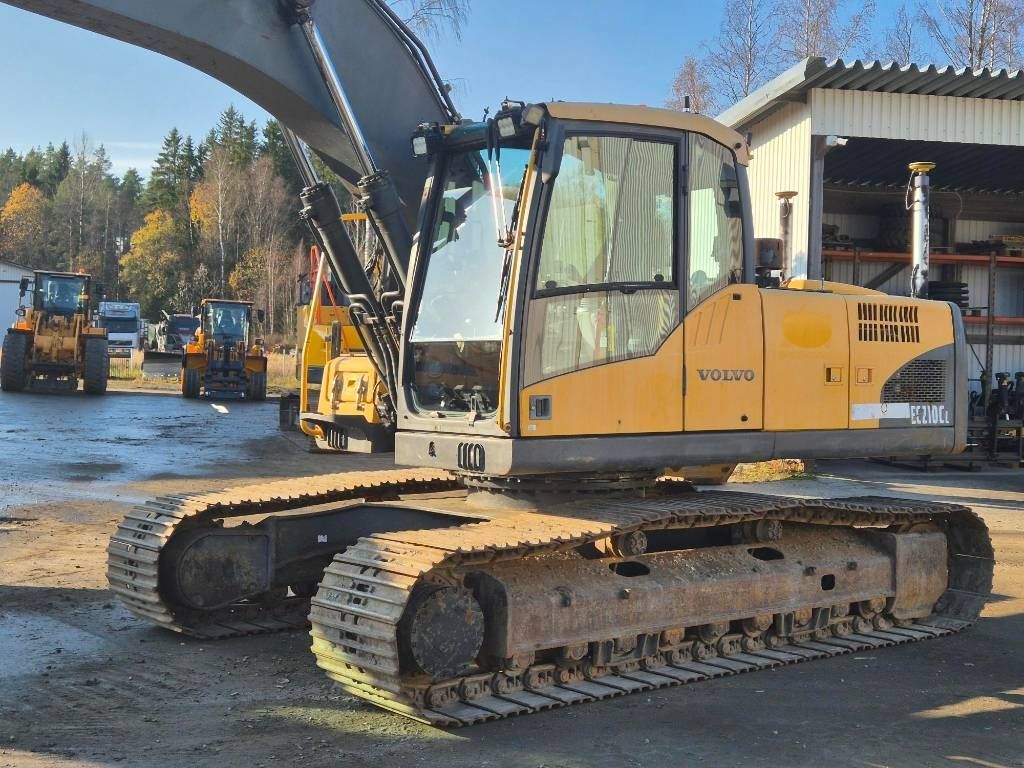 volvo-ec210cl,4fafc505.jpg