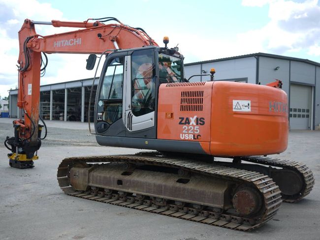 Hitachi ZX 225 USRLC-3