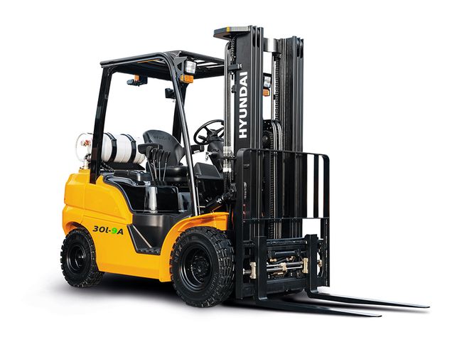 Vastapainotrukki Hyundai 30L-9A (kaasutrukki, 3000 kg)